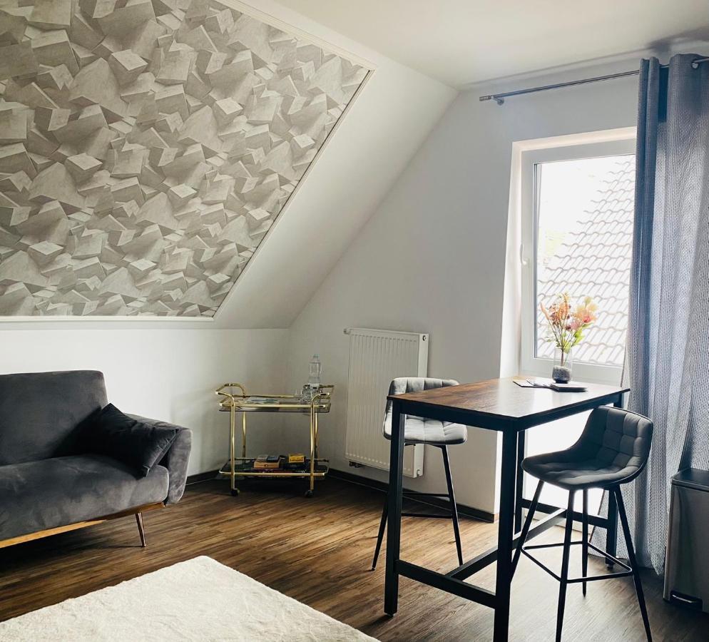 Gemutliches, Stadtnahes 2-Zimmer Apartment Mit Netflix Bielefeld Eksteriør billede